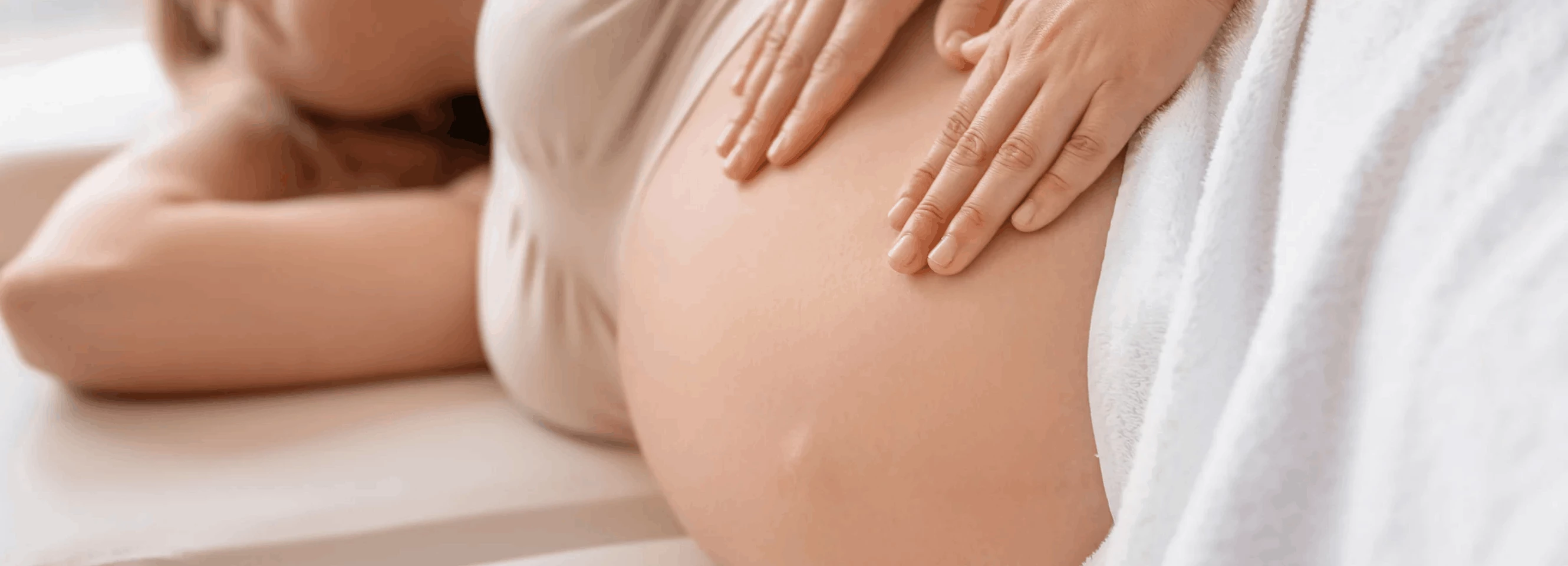 Le Voyage Prénatal : le soin dédié aux femmes enceintes chez SPA Avenue