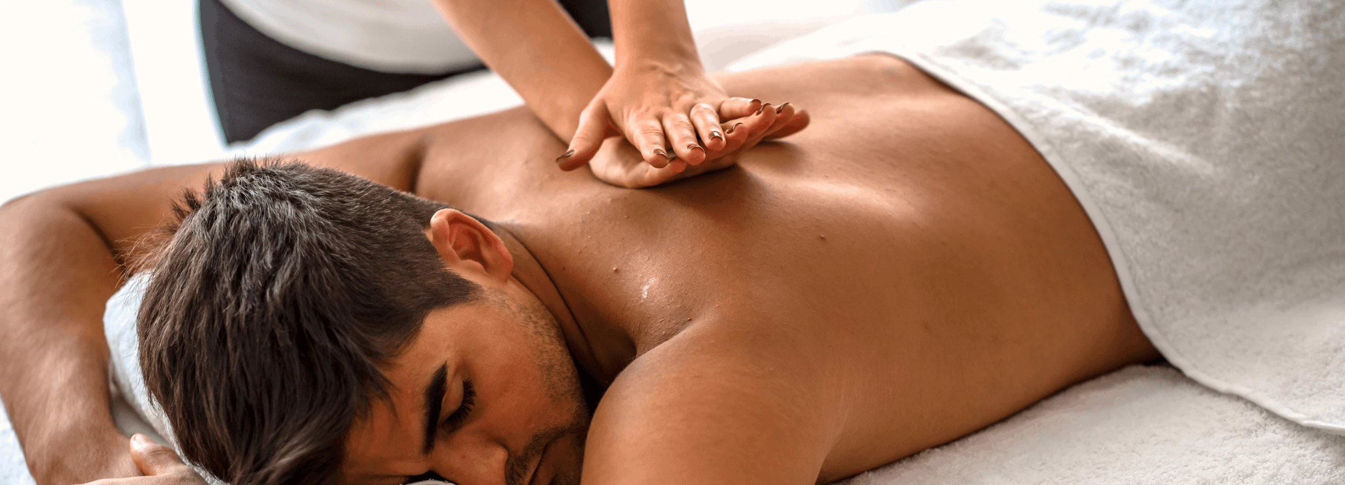 Offrir un massage : le cadeau qui fait vraiment du bien
