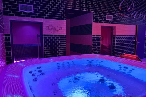 Espace de détente privatif à Amiens ave spa, sauna et hammam