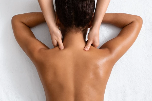 Massage californien / Liberty Zen chez SPA Avenue