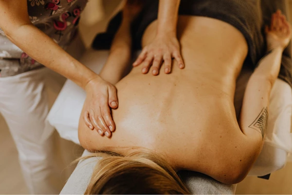 Massage bien-&ecirc;tre relaaxation