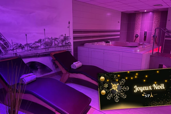Carte cadeau de No&euml;l pr&eacute;sent&eacute;e devant un espace spa privatif